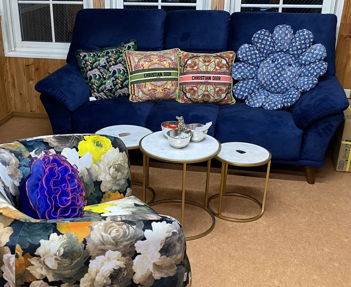 光成塗建株式会社社内